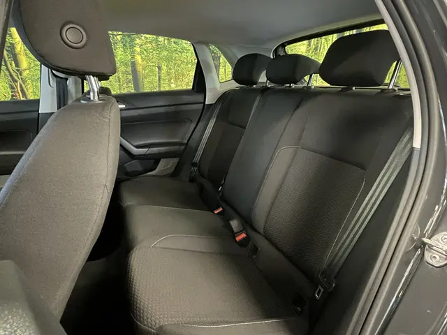Volkswagen Polo 1.0 MPI Trendline 2018 Benzine 23