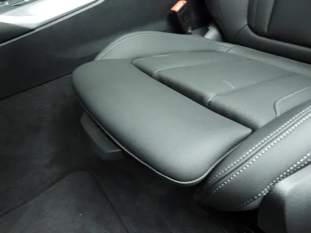 BMW 3 Serie Touring 330e 2025 Hybride Benzine 40