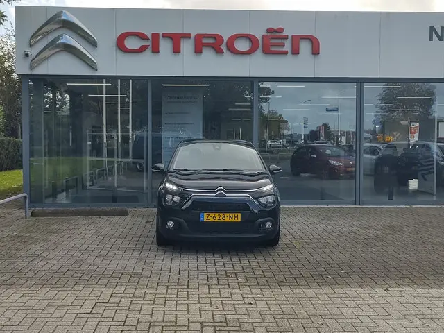 Citroën C3 1.2 PureTech Plus 2024 Benzine 2