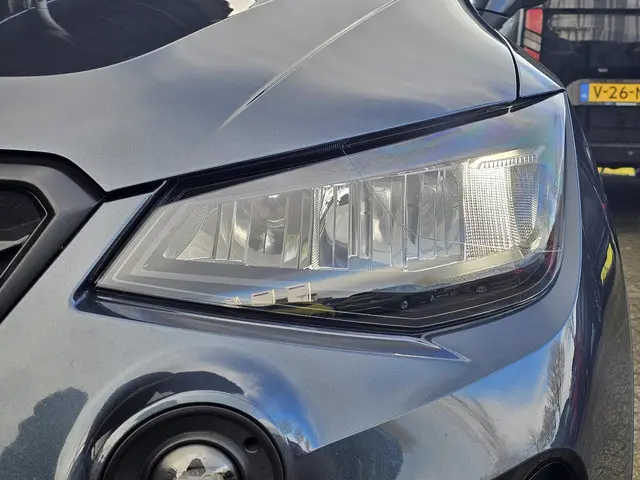 SEAT Arona 1.0 TSI Style 2023 Benzine 31