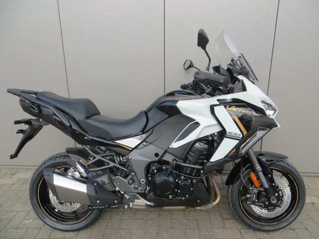 Kawasaki Versys 1100 SE 2025 Benzine