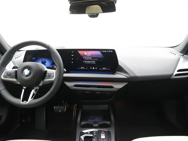 BMW 2 Serie Gran Coupé 220 2025 Benzine 13