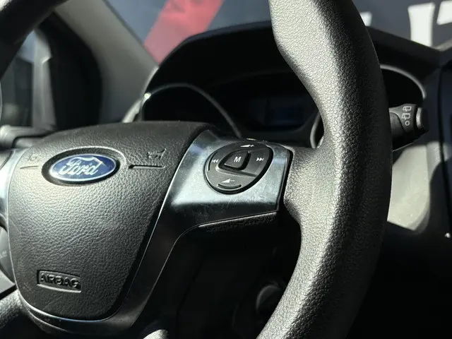 Ford Focus 1.0 EcoBoost Trend 2013 Benzine 15