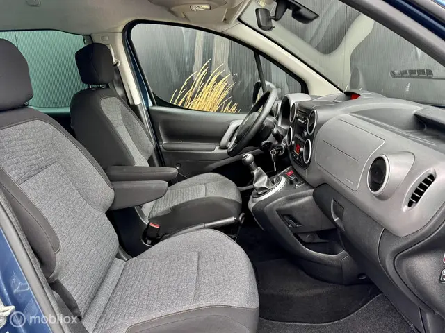 Citroën Berlingo combi 1.2 PureTech XTR 2017 Benzine 10