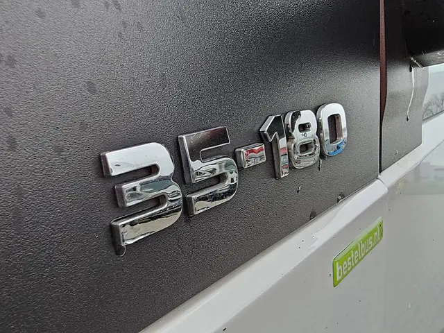 Iveco Daily 35S18 2018 Diesel 14