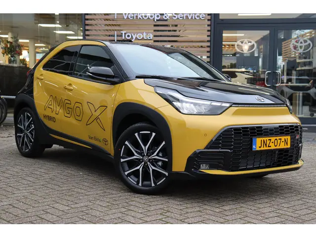 Toyota Aygo X Hybrid 115 GR Sport 2025 Hybride Benzine 2