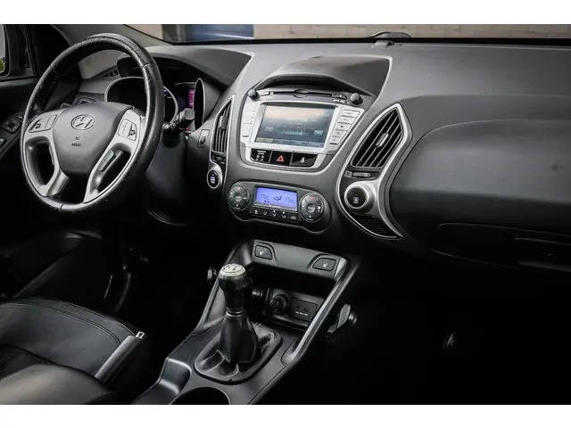 Hyundai ix35 2.0i i-Catcher 2013 Benzine 8