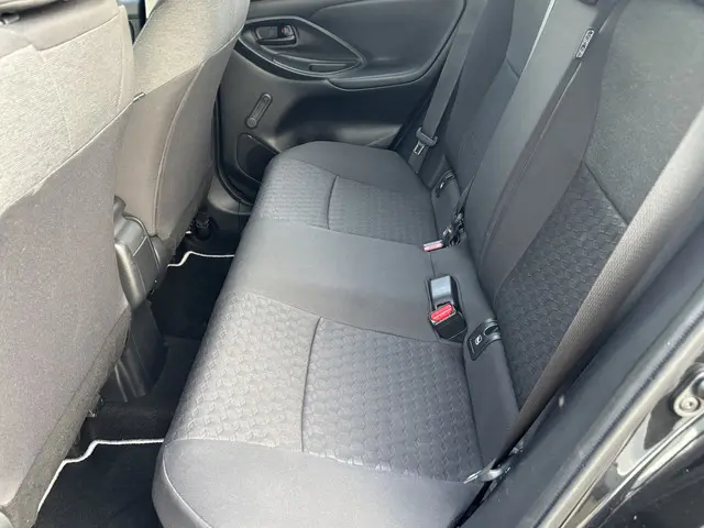 Toyota Yaris 1.5 Hybrid 2023 Hybride Benzine 14