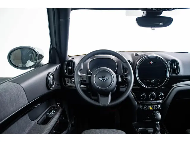 MINI Countryman Cooper SE ALL4 2022 Hybride Benzine 52