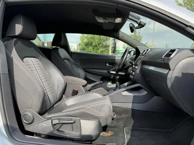 Volkswagen Scirocco 1.4 TSI Highline Plus 2012 Benzine 17