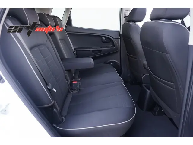 Kia Venga 1.4 CVVT Vibe 2014 Benzine 23