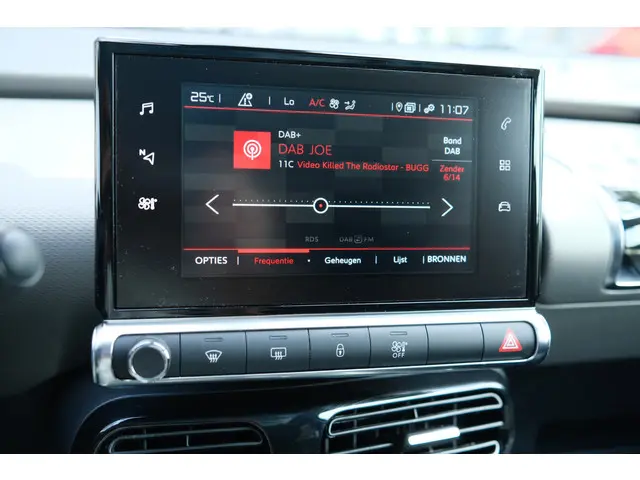 Citroën C4 Cactus PT Shine 110 Automaat-6 2018 Benzine 44