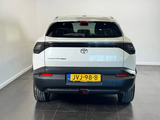 Toyota Urban Cruiser Executive 61 kWh 2026 Elektrisch 4
