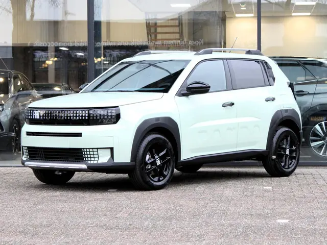 Fiat Grande Panda 1.2 Hybrid ICON 2025 Hybride Benzine 5