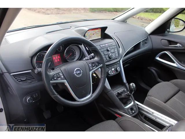 Opel Zafira Tourer 1.4 Business+ 7p. 2014 Benzine 12