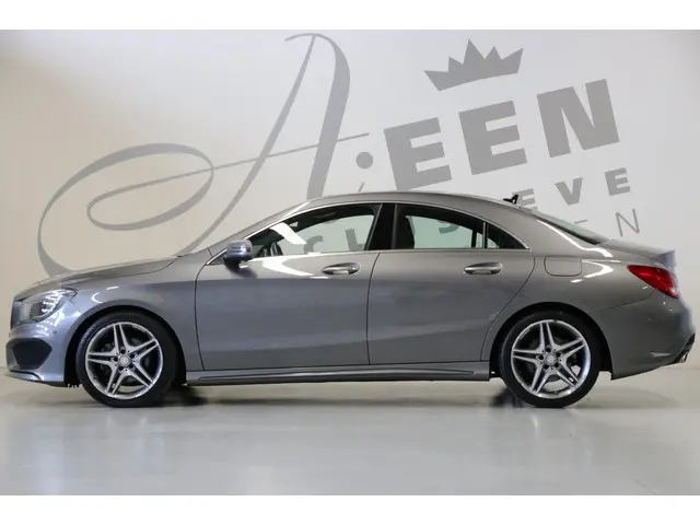 Mercedes-Benz CLA 180 Ambition 2014 Benzine 27