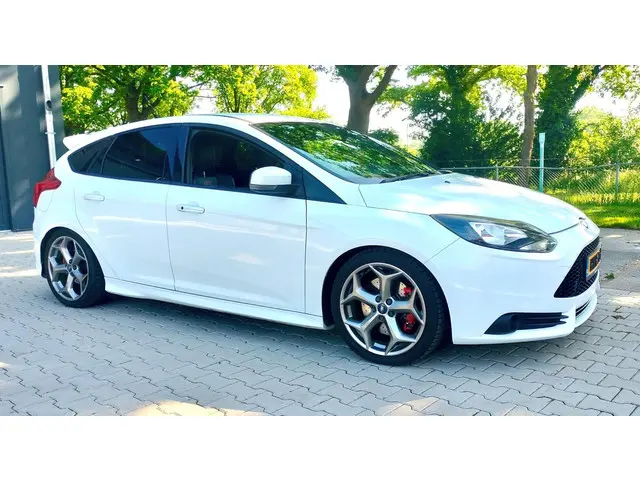 Ford Focus 2