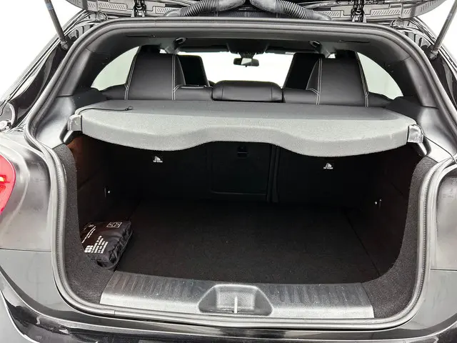 Mercedes-Benz A-Klasse Ambition 2017 Benzine 23