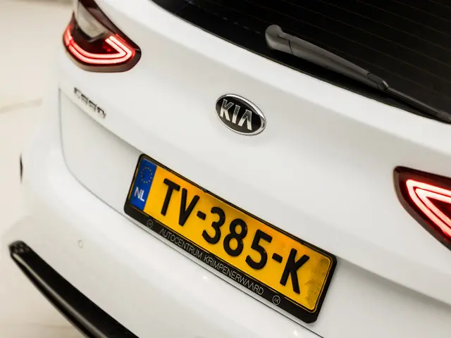 Kia Ceed 1.0 T-GDi DynamicLine 2018 Benzine 27