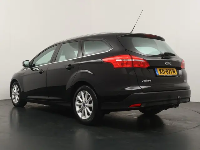 Ford Focus Wagon 1.0 Titanium Edition 2015 Benzine 3