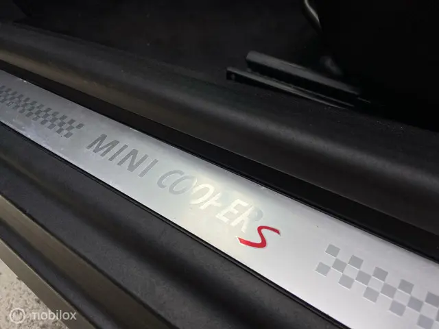 MINI Clubman 1.6 Cooper / VERKOCHT !! 2014 Benzine 32