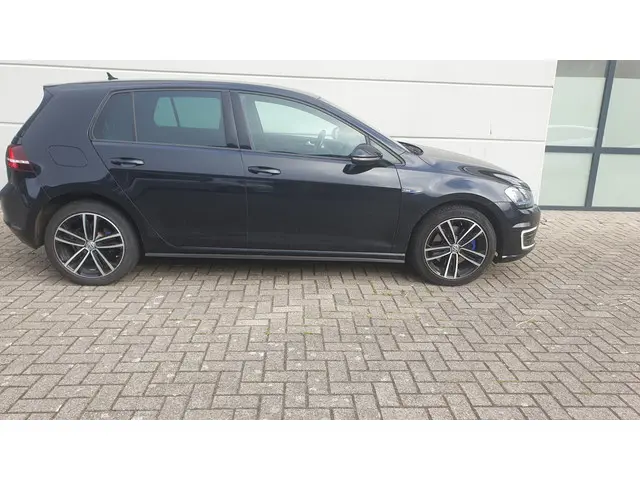 Volkswagen Golf 1.4 TSI GTE 2014 Hybride Benzine 4