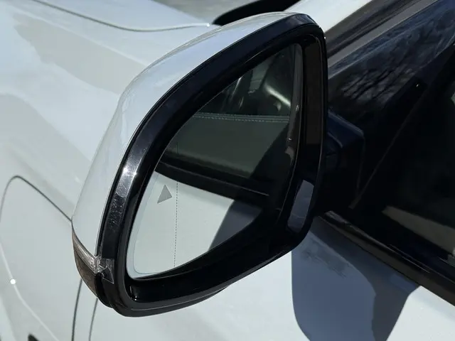 BMW X3 xDrive30e 2023 Hybride Benzine 17