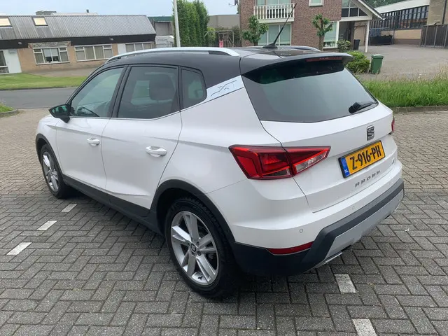SEAT Arona 1.0 TSI FR Line Business Intense 2019 Benzine 6