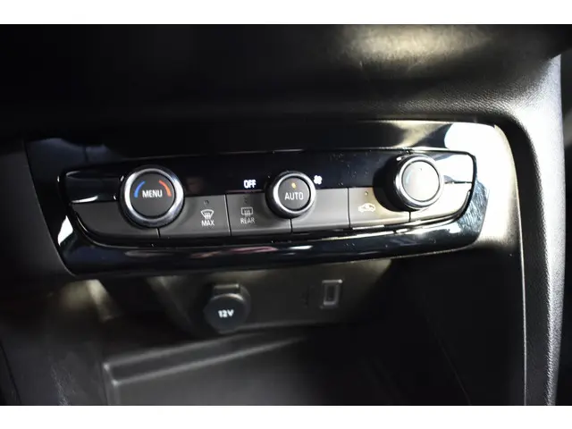 Opel Corsa 1.2 GS 2025 Benzine 22