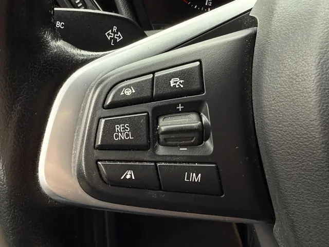 BMW X1 sDrive20i VDL Nedcar Edition 2020 Benzine 22