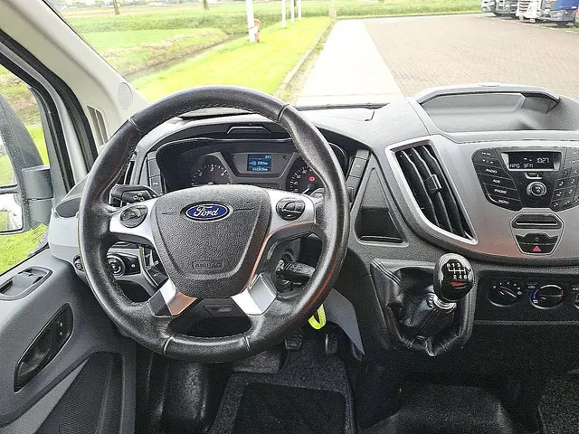 Ford Transit 350 2019 Diesel 8