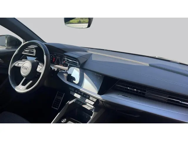 Audi A3 Limousine 30 TFSI 110Pk S Edition 2023 Benzine 14