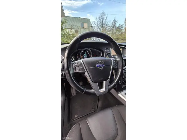 Volvo V40 1.6 T3 Momentum 2013 Benzine 26