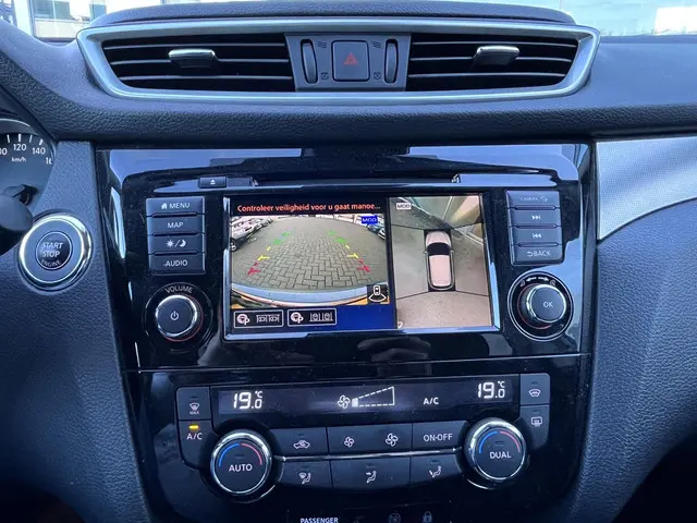 Nissan QASHQAI 1.3 DIG-T Business Edition 2020 Benzine 12