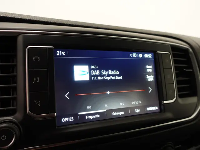 Opel Vivaro-e Combi L3H1 75 kWh 2022 Elektrisch 23