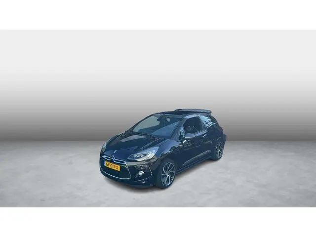 DS DS 3 Cabrio 1.2 PureTech 1955 2015 Benzine 17