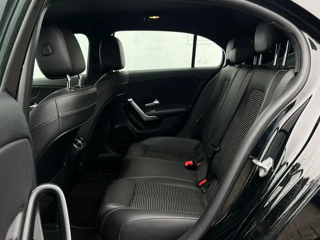 Mercedes-Benz A-Klasse 200 2019 Benzine 6