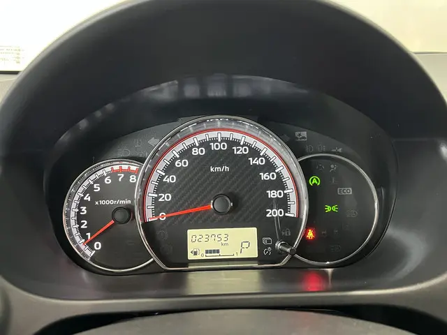 Mitsubishi Space Star 1.2 Dynamic 2024 Benzine 9