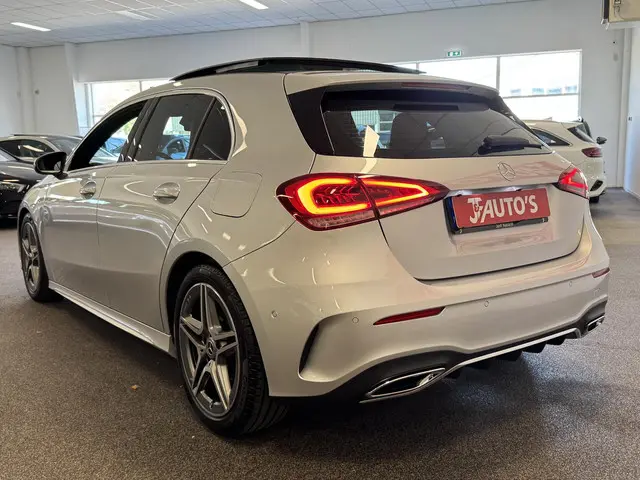 Mercedes-Benz A-Klasse 200 AMG Line 2022 Benzine 3