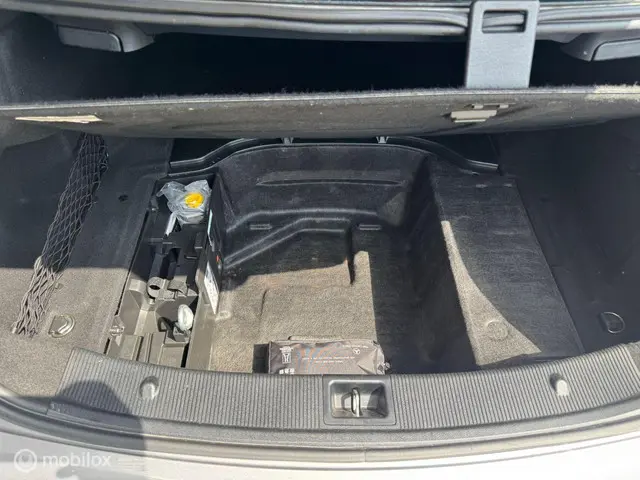 Mercedes-Benz E-Klasse Coupé 320 2015 Benzine 20