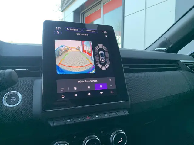 Renault Clio 1.0 TCe 90 GPF esprit Alpine 2024 Benzine 31