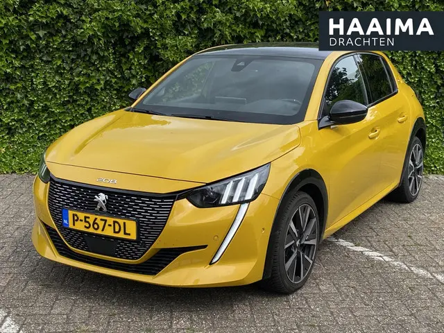 Peugeot 208 1.2T 130pk Automaat GT 2021 Benzine