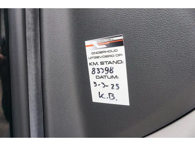 Mercedes-Benz GLA 200 Ambition 2014 Benzine 19