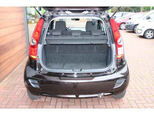 Suzuki Splash 1.0 VVT Comfort 2012 Benzine 11