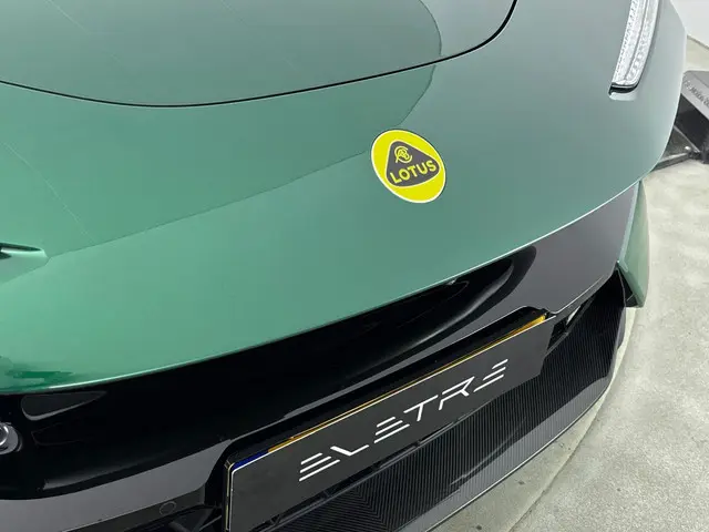 Lotus Eletre R 112kWh/906pk 2024 Elektrisch 12