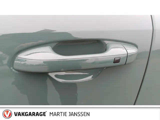 Kia Niro 1.6 GDi Hybrid DynamicLine 2023 Hybride Benzine 8