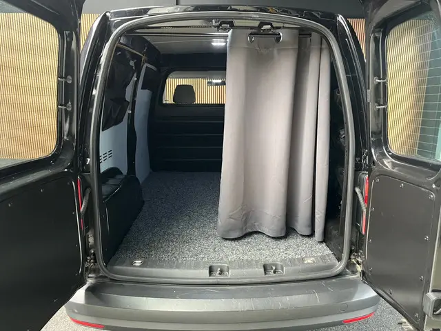Volkswagen Caddy Cargo Maxi 2.0 TDI L2H1 2020 Diesel 14