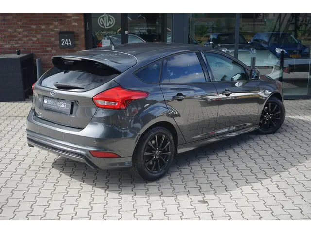 Ford Focus 1.0 ST-Line 2018 Benzine 27