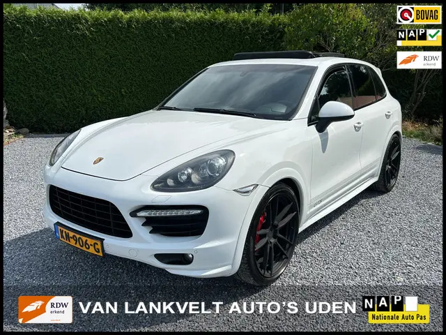 Porsche Cayenne 4.8 GTS panorama 22 inch 2013 Benzine