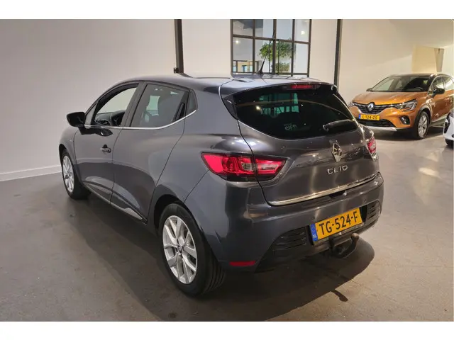 Renault Clio 0.9 TCe Limited 2018 Benzine 7